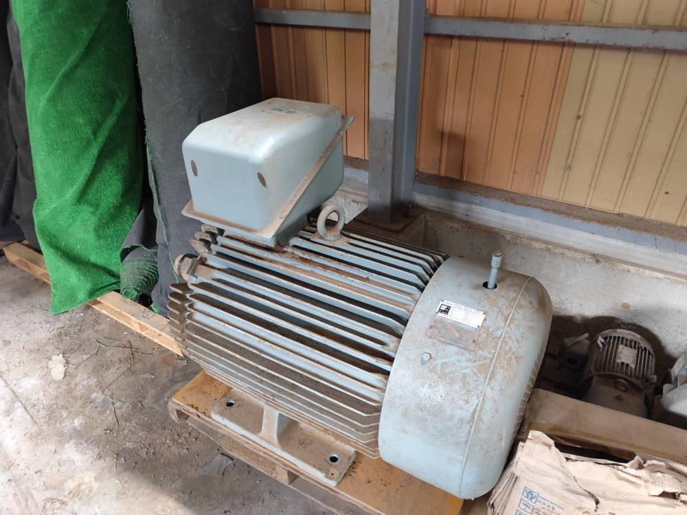 【中古】東芝製モーターの詳細画像｜2枚目