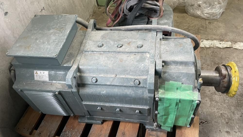 【中古】安川電機製モーターのサムネイル